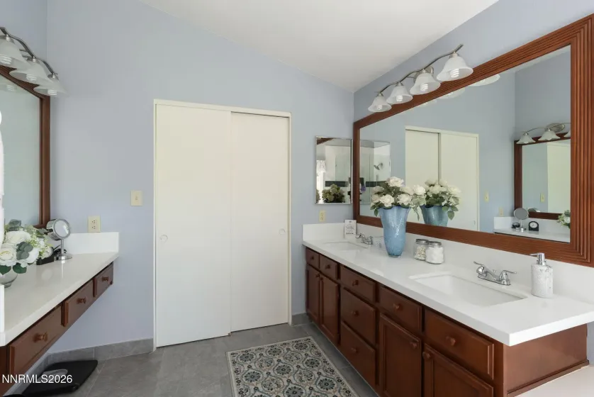 2201 Almond Creek, Reno, Nevada 89523, 5 Bedrooms Bedrooms, ,3 BathroomsBathrooms,Residential,Residential,Almond Creek,0,260010144