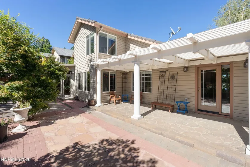 2201 Almond Creek, Reno, Nevada 89523, 5 Bedrooms Bedrooms, ,3 BathroomsBathrooms,Residential,Residential,Almond Creek,0,260010144