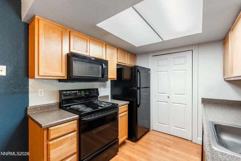 555 Patriot, Reno, Nevada 89511, 1 Bedroom Bedrooms, ,1 BathroomBathrooms,Residential,Residential,Patriot,0,260010145