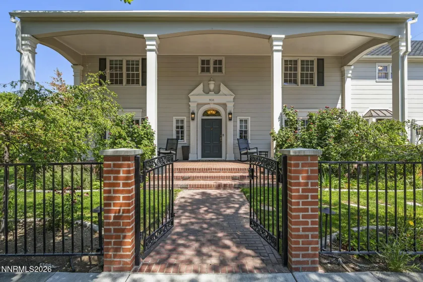 931 La Rue, Reno, Nevada 89509, 4 Bedrooms Bedrooms, ,5 BathroomsBathrooms,Residential,Residential,La Rue,0,260010170