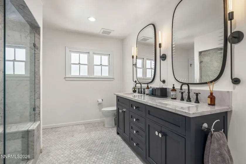 931 La Rue, Reno, Nevada 89509, 4 Bedrooms Bedrooms, ,5 BathroomsBathrooms,Residential,Residential,La Rue,0,260010170