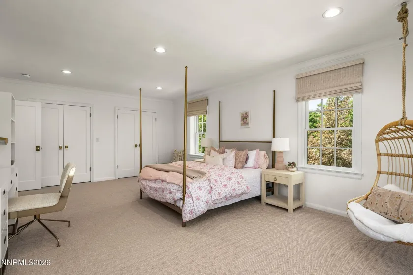931 La Rue, Reno, Nevada 89509, 4 Bedrooms Bedrooms, ,5 BathroomsBathrooms,Residential,Residential,La Rue,0,260010170