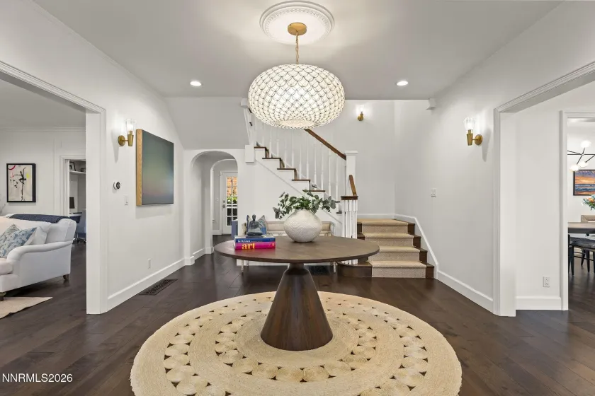 931 La Rue, Reno, Nevada 89509, 4 Bedrooms Bedrooms, ,5 BathroomsBathrooms,Residential,Residential,La Rue,0,260010170