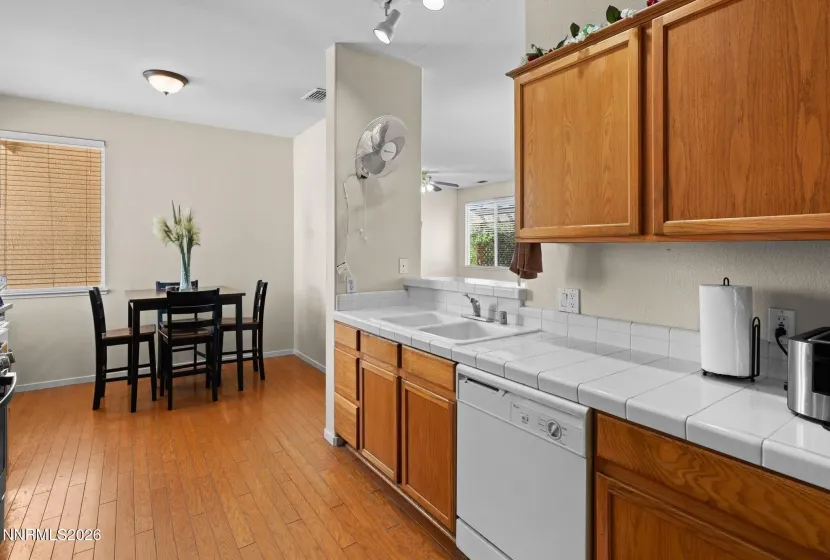 21140 Mount Lewis, Reno, Nevada 89508, 3 Bedrooms Bedrooms, ,2 BathroomsBathrooms,Residential,Residential,Mount Lewis,0,260010176