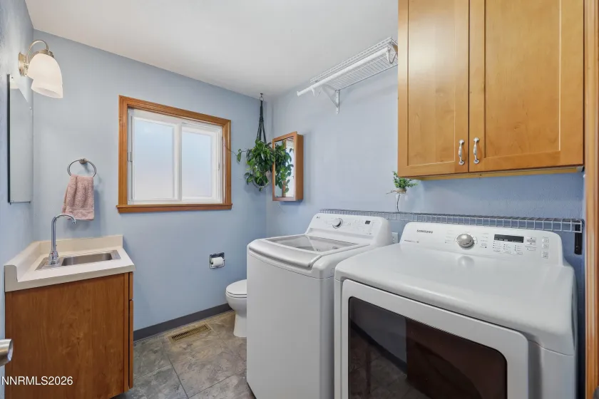 13090 Stoney Brook, Reno, Nevada 89511, 3 Bedrooms Bedrooms, ,3 BathroomsBathrooms,Residential,Residential,Stoney Brook,0,260010129