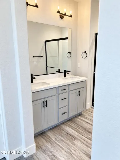 468 Blackbird, Gardnerville, Nevada 89410, 2 Bedrooms Bedrooms, ,3 BathroomsBathrooms,Residential,Residential,Blackbird,0,260010182