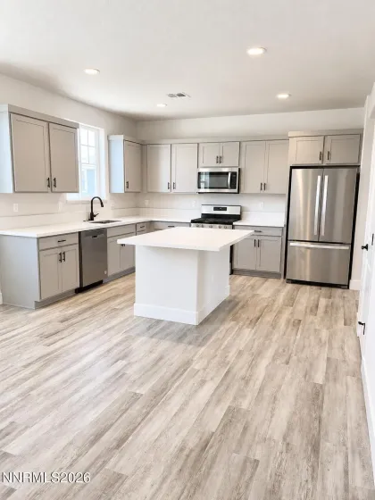468 Blackbird, Gardnerville, Nevada 89410, 2 Bedrooms Bedrooms, ,3 BathroomsBathrooms,Residential,Residential,Blackbird,0,260010182
