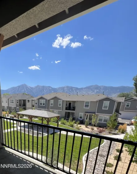 468 Blackbird, Gardnerville, Nevada 89410, 2 Bedrooms Bedrooms, ,3 BathroomsBathrooms,Residential,Residential,Blackbird,0,260010182