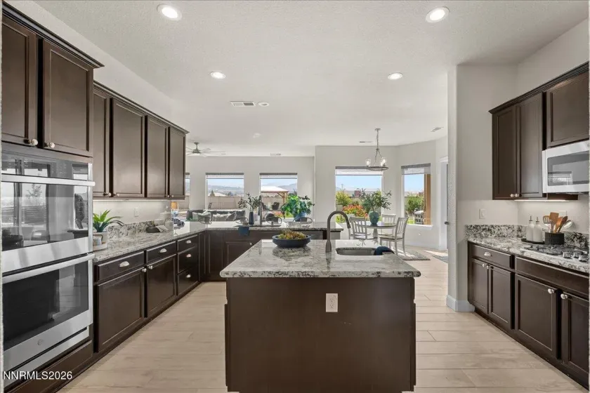 20 Diamond Stream, Sparks, Nevada 89441, 5 Bedrooms Bedrooms, ,4 BathroomsBathrooms,Residential,Residential,Diamond Stream,0,260010184