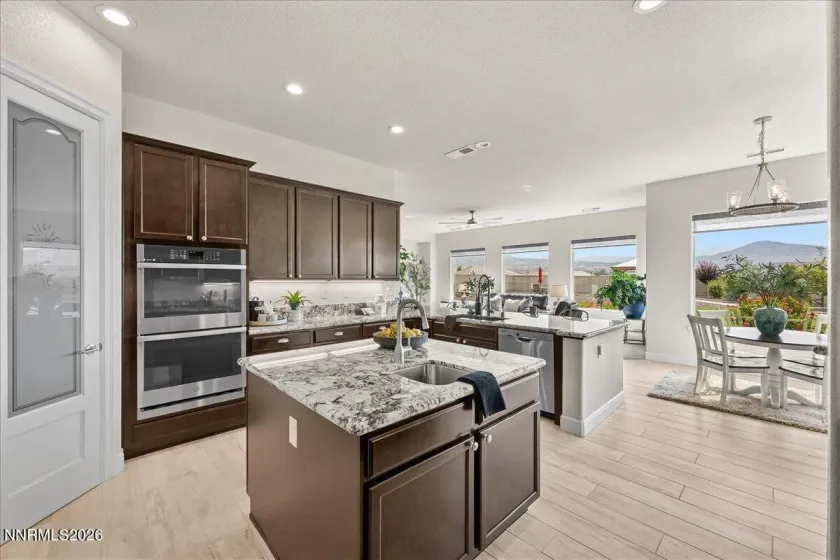 20 Diamond Stream, Sparks, Nevada 89441, 5 Bedrooms Bedrooms, ,4 BathroomsBathrooms,Residential,Residential,Diamond Stream,0,260010184