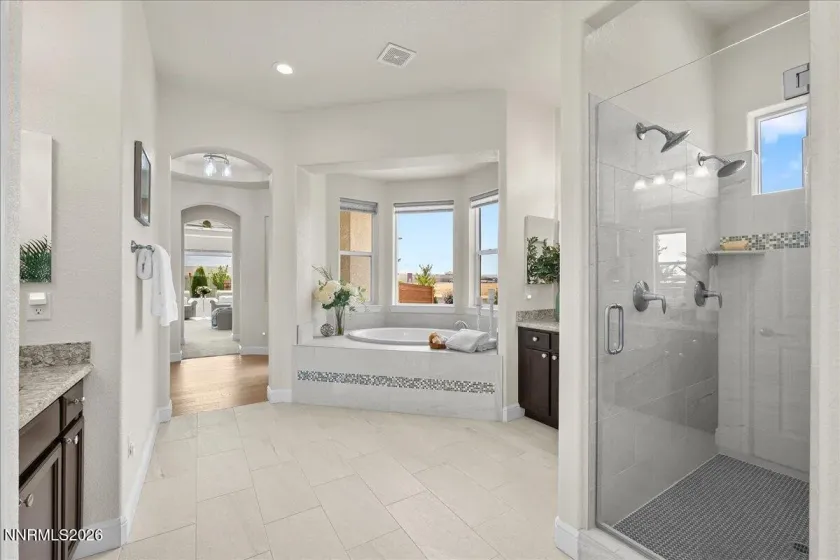 20 Diamond Stream, Sparks, Nevada 89441, 5 Bedrooms Bedrooms, ,4 BathroomsBathrooms,Residential,Residential,Diamond Stream,0,260010184