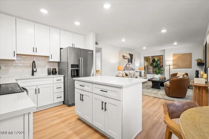 2845 Idlewild, Reno, Nevada 89509, 2 Bedrooms Bedrooms, ,2 BathroomsBathrooms,Residential,Residential,Idlewild,0,260010185