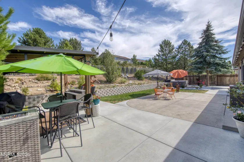7099 Heatherwood, Reno, Nevada 89523, 4 Bedrooms Bedrooms, ,3 BathroomsBathrooms,Residential,Residential,Heatherwood,0,260010188