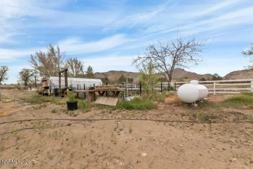 1401 Nevada 208, Yerington, Nevada 89447, 3 Bedrooms Bedrooms, ,2 BathroomsBathrooms,Residential,Residential,Nevada 208,0,260004747