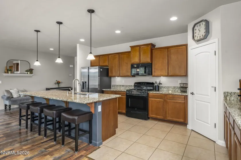 6772 Centaurus, Sparks, Nevada 89436, 3 Bedrooms Bedrooms, ,2 BathroomsBathrooms,Residential,Residential,Centaurus,0,260010191