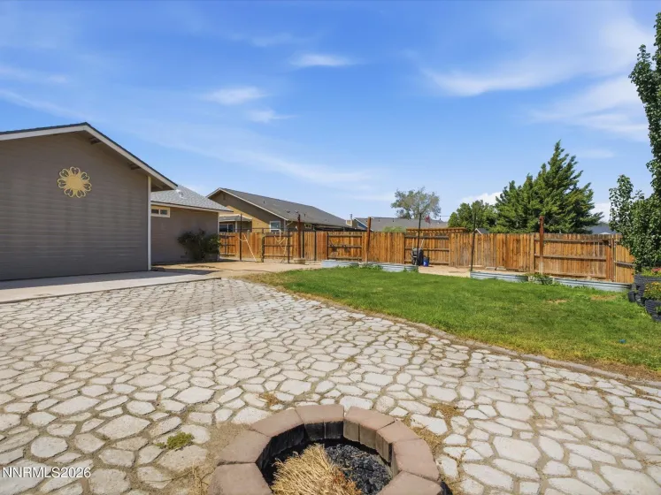 1001 Lehman, Fernley, Nevada 89408, 4 Bedrooms Bedrooms, ,2 BathroomsBathrooms,Residential,Residential,Lehman,0,260010192