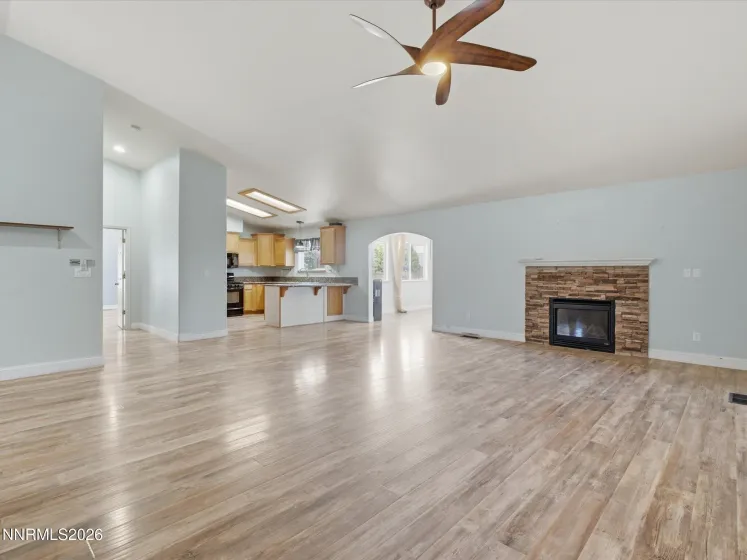 1001 Lehman, Fernley, Nevada 89408, 4 Bedrooms Bedrooms, ,2 BathroomsBathrooms,Residential,Residential,Lehman,0,260010192