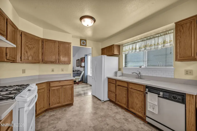 1417 Marion Russell, Gardnerville, Nevada 89410, 3 Bedrooms Bedrooms, ,2 BathroomsBathrooms,Residential,Residential,Marion Russell,0,260010195