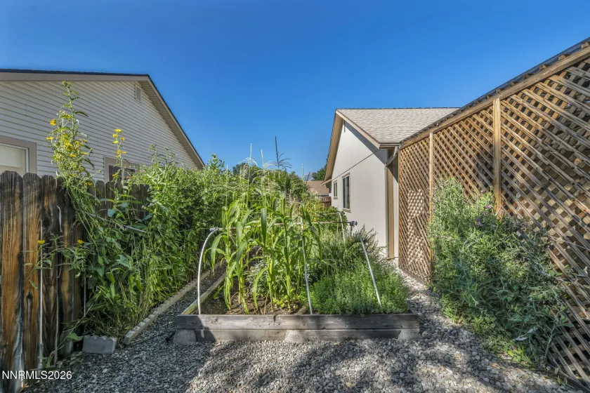 1417 Marion Russell, Gardnerville, Nevada 89410, 3 Bedrooms Bedrooms, ,2 BathroomsBathrooms,Residential,Residential,Marion Russell,0,260010195