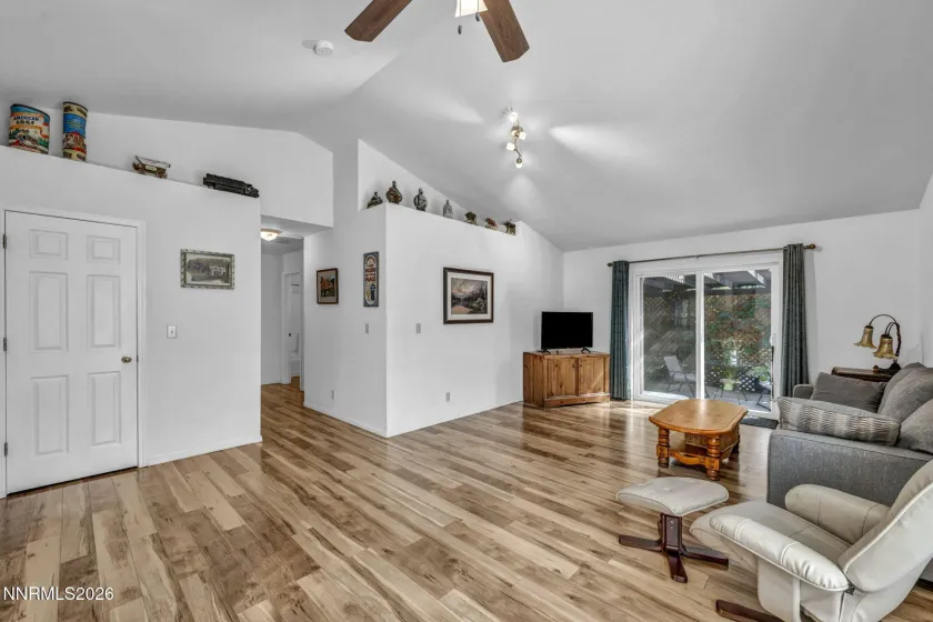 1417 Marion Russell, Gardnerville, Nevada 89410, 3 Bedrooms Bedrooms, ,2 BathroomsBathrooms,Residential,Residential,Marion Russell,0,260010195