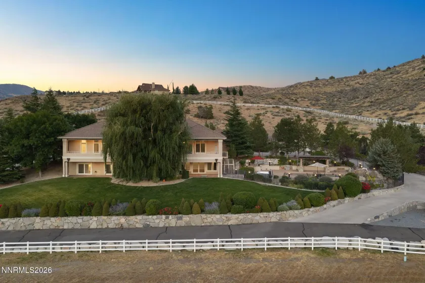 1180 Paddock, Reno, Nevada 89521, 5 Bedrooms Bedrooms, ,6 BathroomsBathrooms,Residential,Residential,Paddock,0,260010196