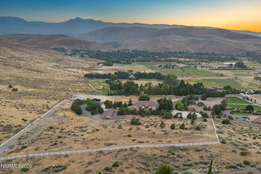 1180 Paddock, Reno, Nevada 89521, 5 Bedrooms Bedrooms, ,6 BathroomsBathrooms,Residential,Residential,Paddock,0,260010196