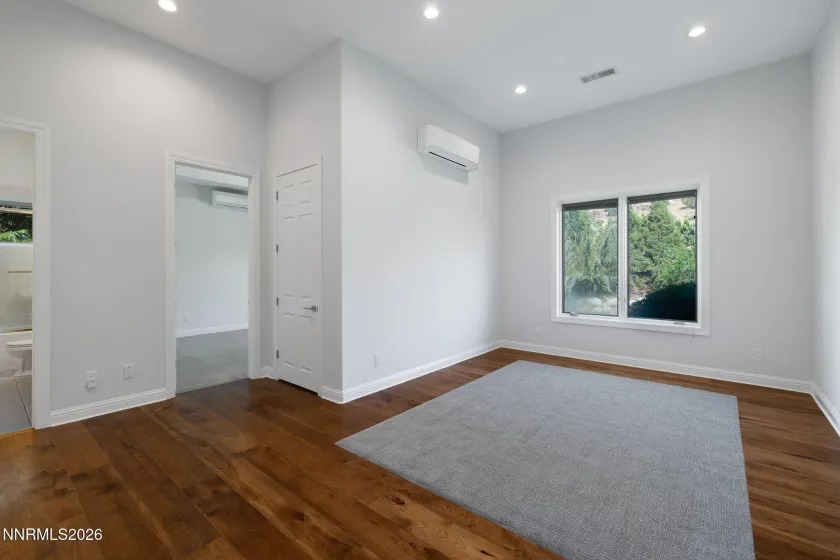 1180 Paddock, Reno, Nevada 89521, 5 Bedrooms Bedrooms, ,6 BathroomsBathrooms,Residential,Residential,Paddock,0,260010196