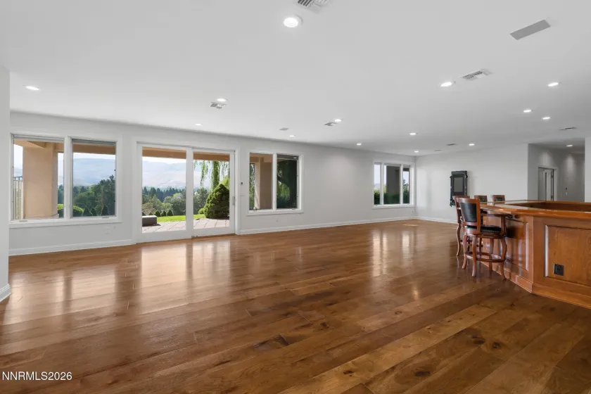 1180 Paddock, Reno, Nevada 89521, 5 Bedrooms Bedrooms, ,6 BathroomsBathrooms,Residential,Residential,Paddock,0,260010196