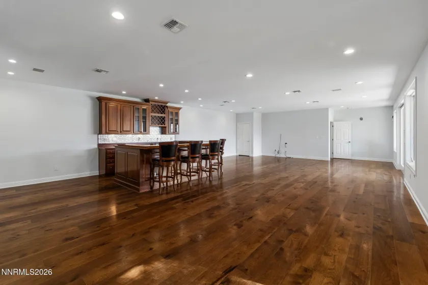 1180 Paddock, Reno, Nevada 89521, 5 Bedrooms Bedrooms, ,6 BathroomsBathrooms,Residential,Residential,Paddock,0,260010196