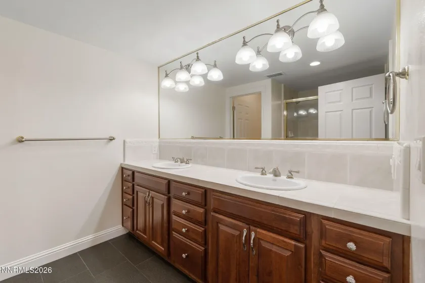 1180 Paddock, Reno, Nevada 89521, 5 Bedrooms Bedrooms, ,6 BathroomsBathrooms,Residential,Residential,Paddock,0,260010196