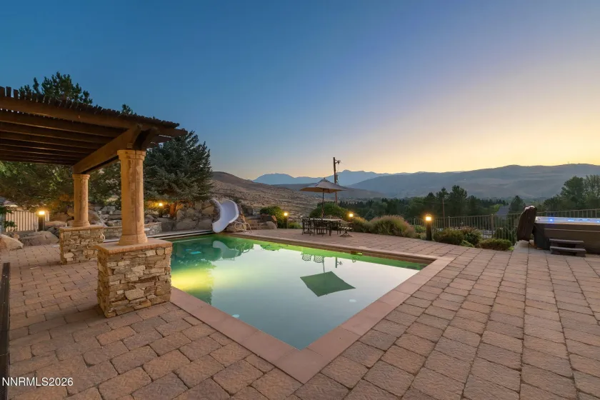 1180 Paddock, Reno, Nevada 89521, 5 Bedrooms Bedrooms, ,6 BathroomsBathrooms,Residential,Residential,Paddock,0,260010196