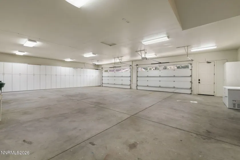 1180 Paddock, Reno, Nevada 89521, 5 Bedrooms Bedrooms, ,6 BathroomsBathrooms,Residential,Residential,Paddock,0,260010196