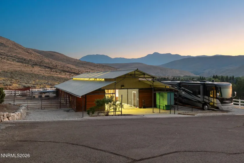 1180 Paddock, Reno, Nevada 89521, 5 Bedrooms Bedrooms, ,6 BathroomsBathrooms,Residential,Residential,Paddock,0,260010196