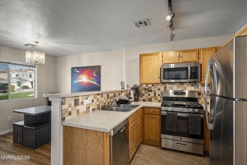 5635 El Paseo, Sparks, Nevada 89436, 2 Bedrooms Bedrooms, ,3 BathroomsBathrooms,Residential,Residential,El Paseo,0,260010197