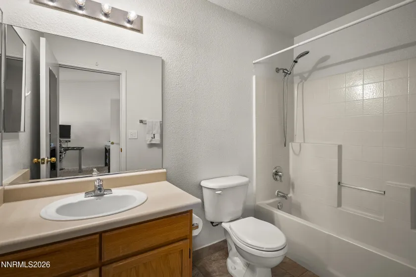 5635 El Paseo, Sparks, Nevada 89436, 2 Bedrooms Bedrooms, ,3 BathroomsBathrooms,Residential,Residential,El Paseo,0,260010197