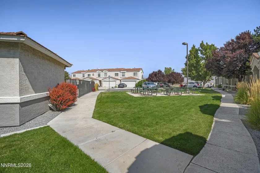 5635 El Paseo, Sparks, Nevada 89436, 2 Bedrooms Bedrooms, ,3 BathroomsBathrooms,Residential,Residential,El Paseo,0,260010197