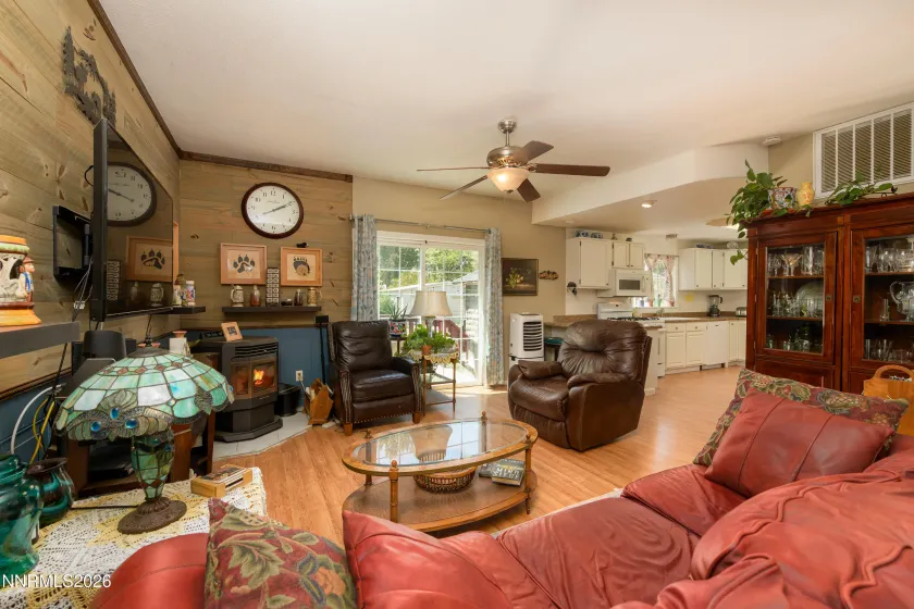 33 West, Yerington, Nevada 89447, 2 Bedrooms Bedrooms, ,2 BathroomsBathrooms,Residential,Residential,West,0,260010198