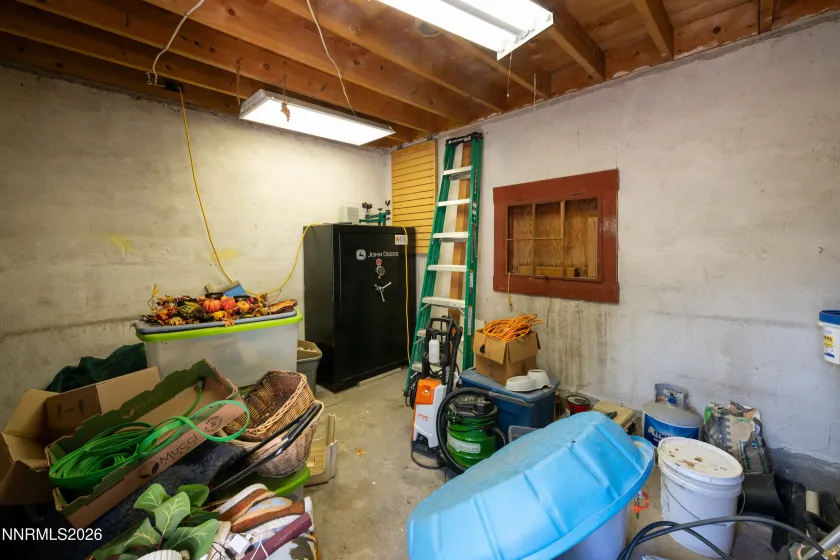 33 West, Yerington, Nevada 89447, 2 Bedrooms Bedrooms, ,2 BathroomsBathrooms,Residential,Residential,West,0,260010198