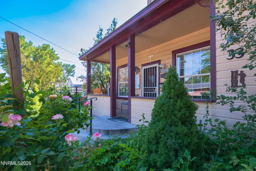 33 West, Yerington, Nevada 89447, 2 Bedrooms Bedrooms, ,2 BathroomsBathrooms,Residential,Residential,West,0,260010198