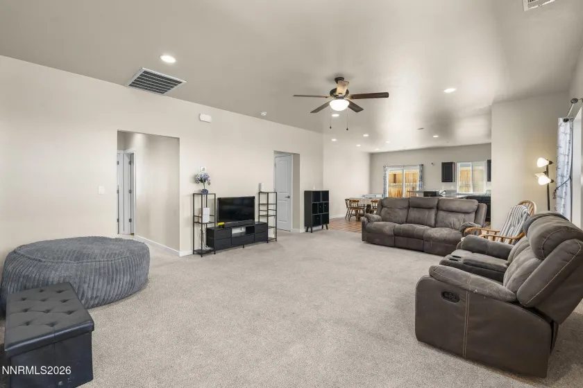 4541 Madison, Fernley, Nevada 89408, 4 Bedrooms Bedrooms, ,2 BathroomsBathrooms,Residential,Residential,Madison,0,260010200