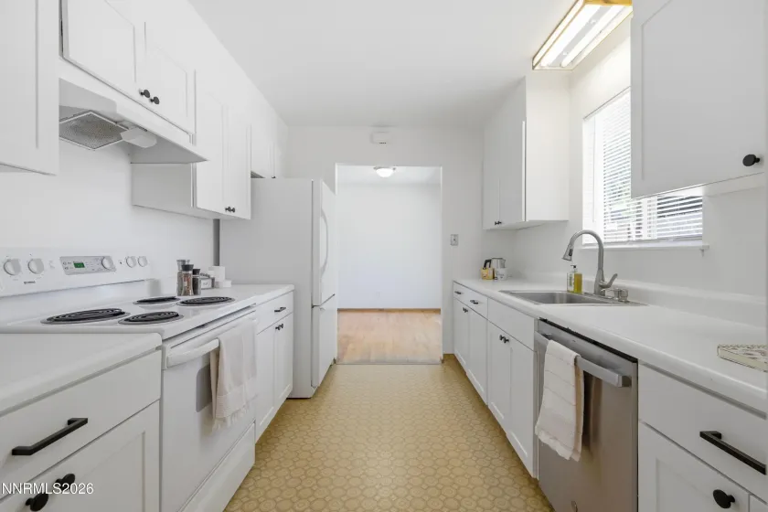765 Montana, Reno, Nevada 89503, 3 Bedrooms Bedrooms, ,2 BathroomsBathrooms,Residential,Residential,Montana,0,260010202