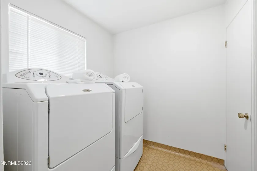 765 Montana, Reno, Nevada 89503, 3 Bedrooms Bedrooms, ,2 BathroomsBathrooms,Residential,Residential,Montana,0,260010202
