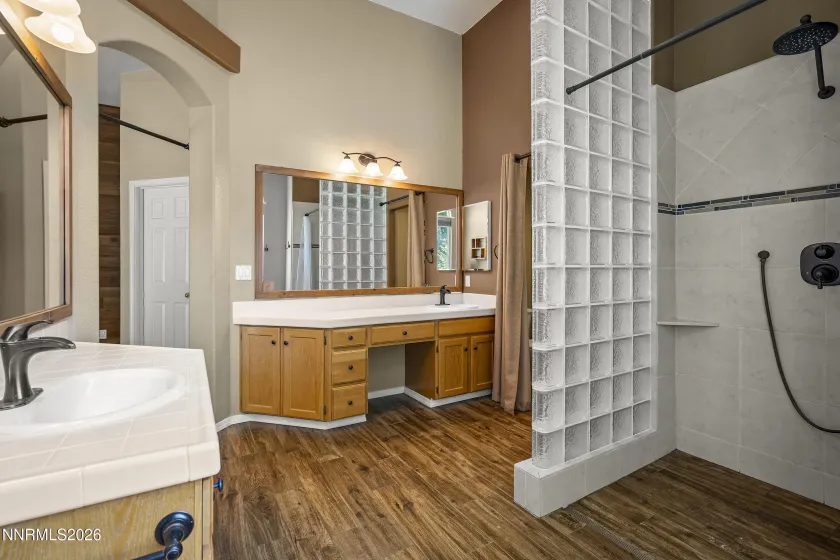 4445 Black Diamond, Sparks, Nevada 89436, 4 Bedrooms Bedrooms, ,2 BathroomsBathrooms,Residential,Residential,Black Diamond,0,260010203