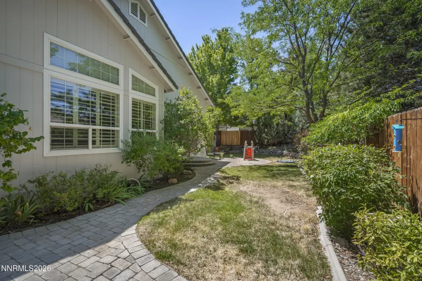 4445 Black Diamond, Sparks, Nevada 89436, 4 Bedrooms Bedrooms, ,2 BathroomsBathrooms,Residential,Residential,Black Diamond,0,260010203