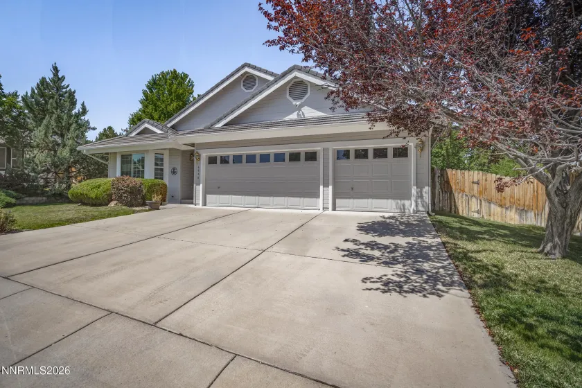 4445 Black Diamond, Sparks, Nevada 89436, 4 Bedrooms Bedrooms, ,2 BathroomsBathrooms,Residential,Residential,Black Diamond,0,260010203