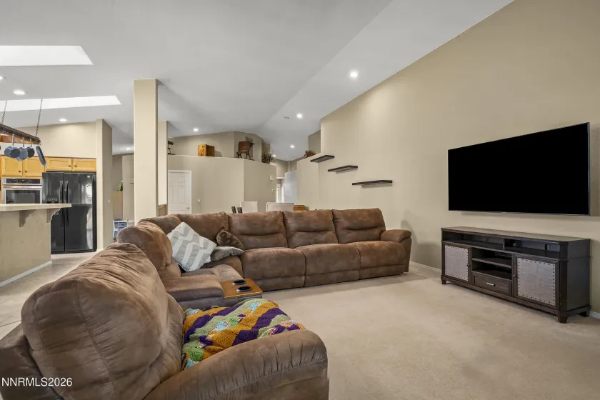 4445 Black Diamond, Sparks, Nevada 89436, 4 Bedrooms Bedrooms, ,2 BathroomsBathrooms,Residential,Residential,Black Diamond,0,260010203