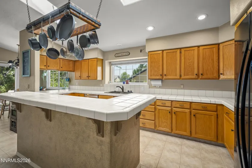 4445 Black Diamond, Sparks, Nevada 89436, 4 Bedrooms Bedrooms, ,2 BathroomsBathrooms,Residential,Residential,Black Diamond,0,260010203