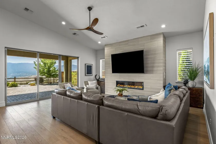 2235 Hillsborough, Reno, Nevada 89523, 3 Bedrooms Bedrooms, ,4 BathroomsBathrooms,Residential,Residential,Hillsborough,0,260010204