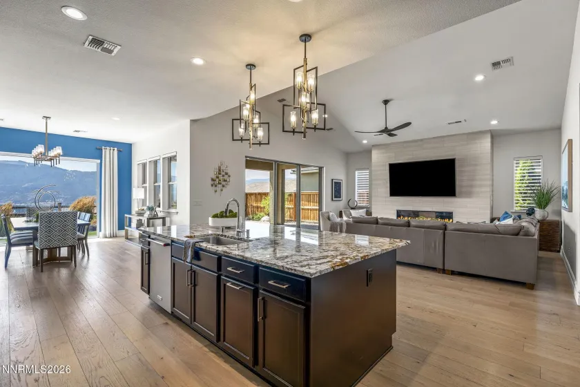 2235 Hillsborough, Reno, Nevada 89523, 3 Bedrooms Bedrooms, ,4 BathroomsBathrooms,Residential,Residential,Hillsborough,0,260010204