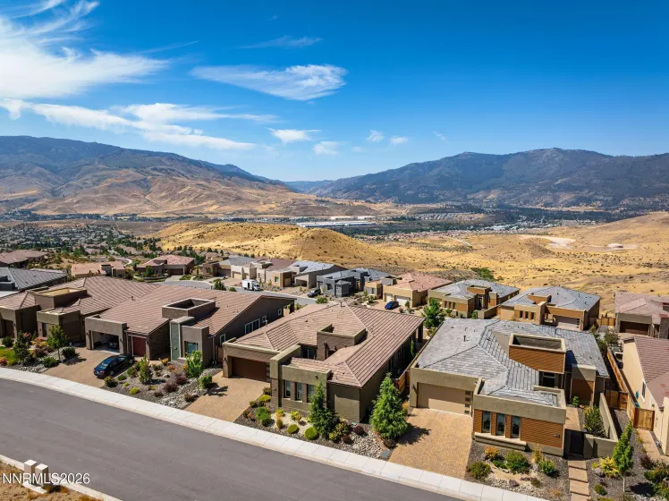2235 Hillsborough, Reno, Nevada 89523, 3 Bedrooms Bedrooms, ,4 BathroomsBathrooms,Residential,Residential,Hillsborough,0,260010204